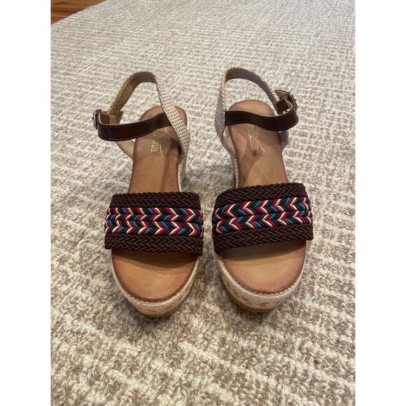 SHIBEVER Crocheted Sandals Sz 8 - Picture 1 of 6